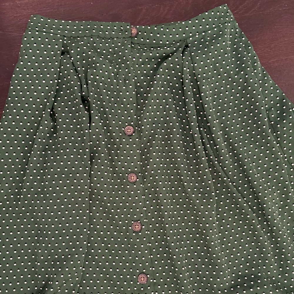 Who What Wear Green Polka Dot Midi Skirt